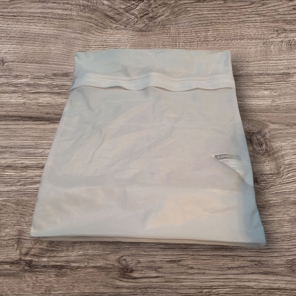 Other - Mesh Laundry Bag For Delicates, 15"x18.5", Like New